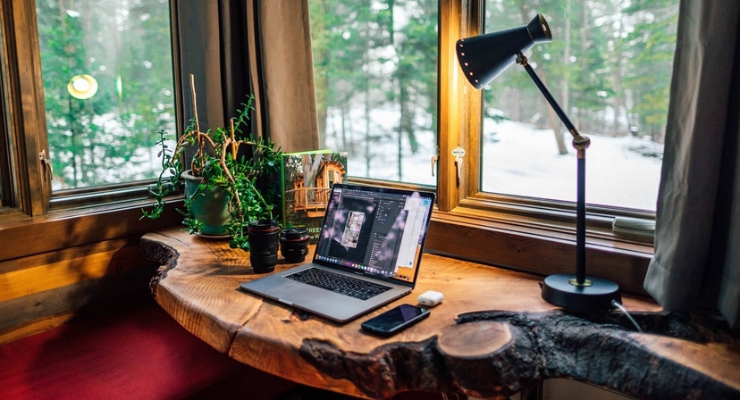 Home office to nie urlop. Jak efektywnie pracować w domu?